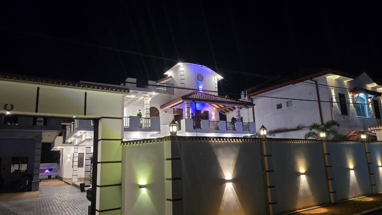 Tk Villas Puttalam Exterior foto
