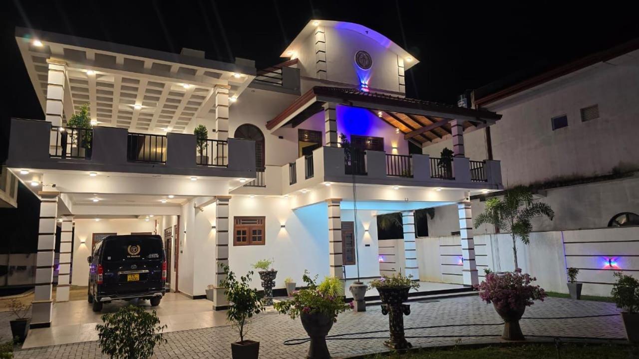 Tk Villas Puttalam Exterior foto