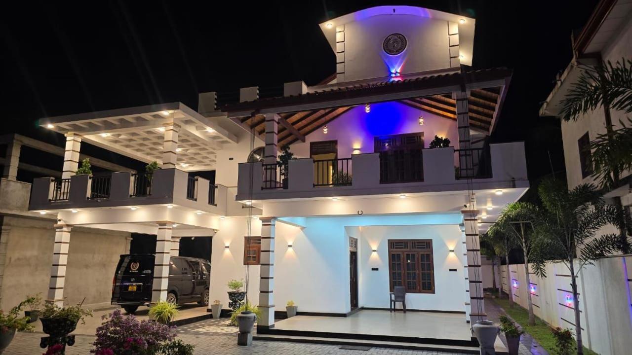 Tk Villas Puttalam Exterior foto